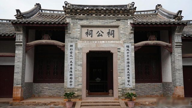 嵩明商标注册_嵩明赏花踏青攻略_嵩明春日旅游路线推荐