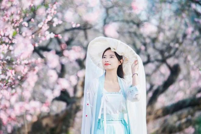嵩明春日旅游路线推荐_嵩明赏花踏青攻略_嵩明商标注册
